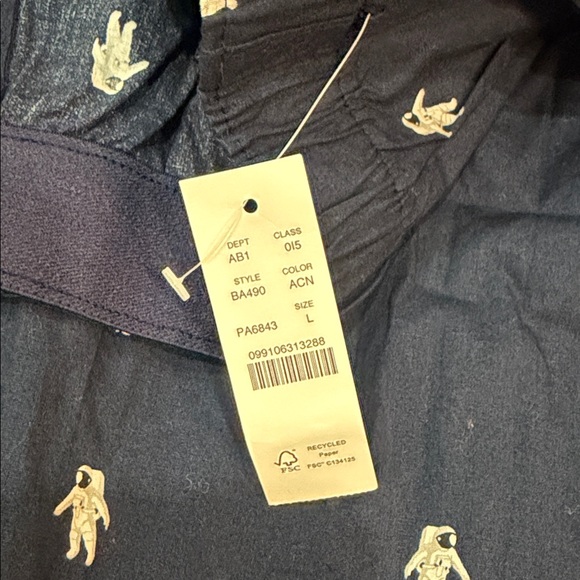 NWT - J.Crew Cotton Woven Boxers - Size Large - Astronaut Print - Picture 4 of 4